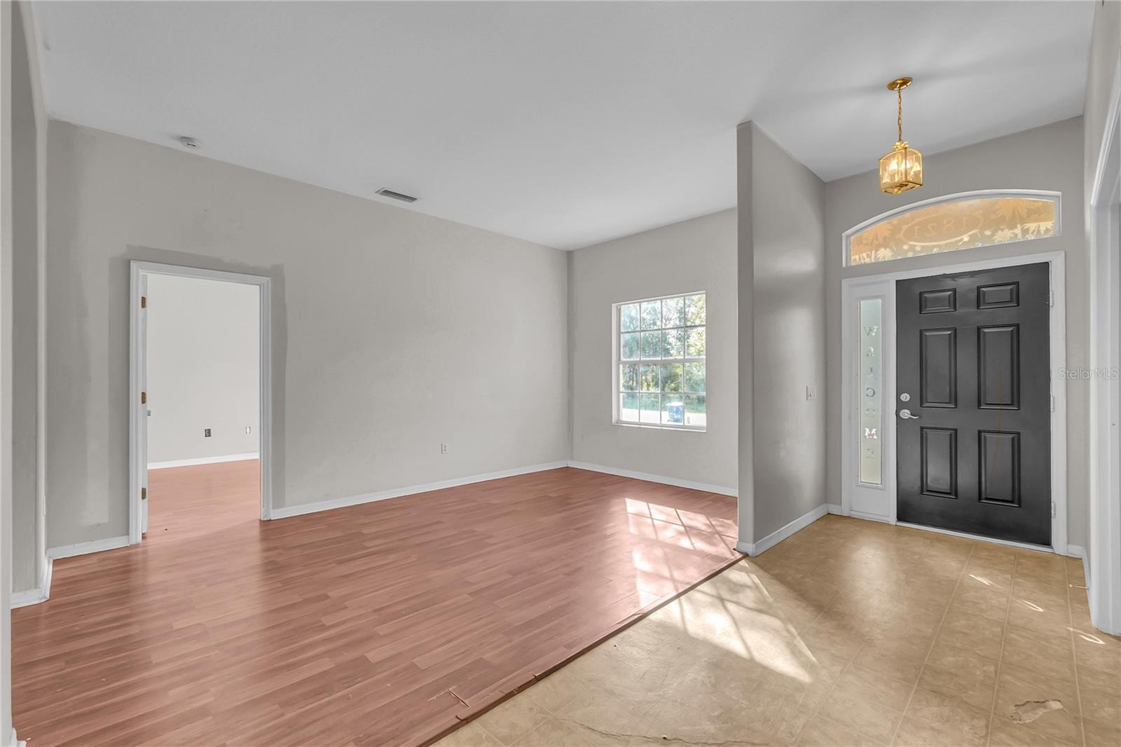 Image 4 of 33 For 1821 Firethorn Road Nw