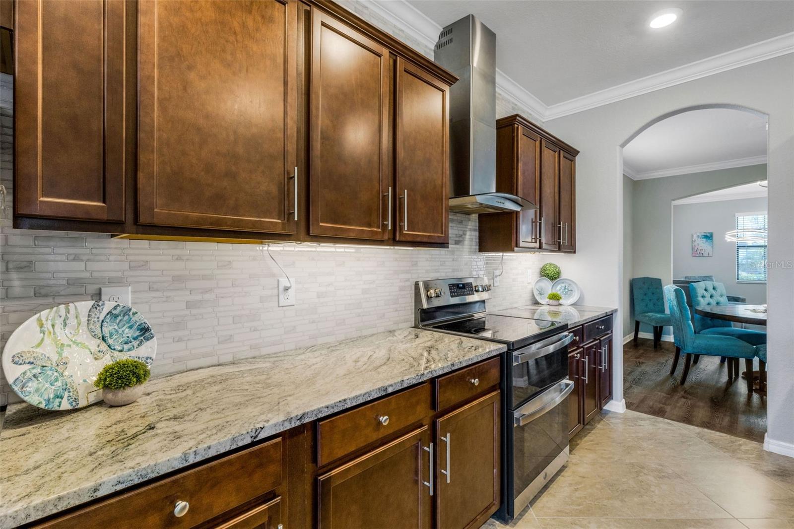 Image 6 of 100 For 19341 Cruise Drive