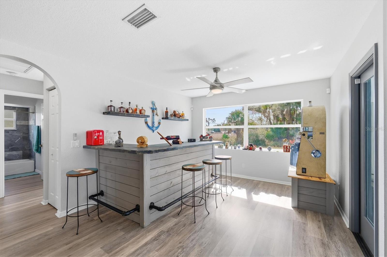 Image 17 of 35 For 3681 Wayward Avenue