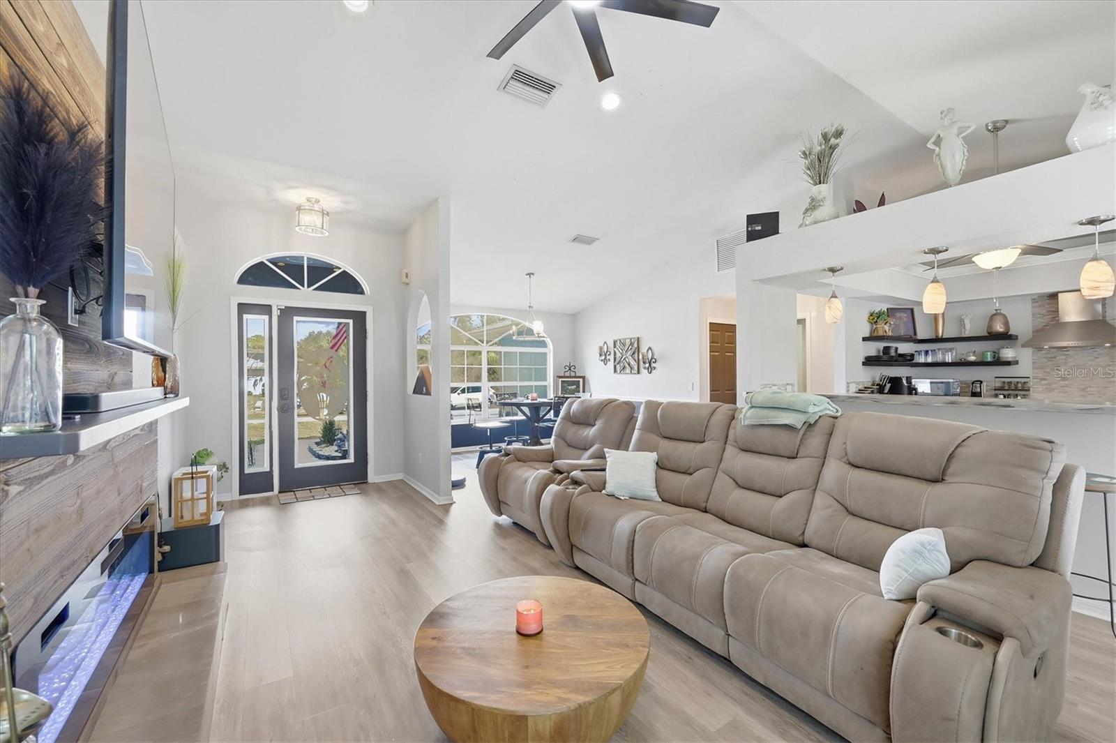 Image 9 of 35 For 3681 Wayward Avenue