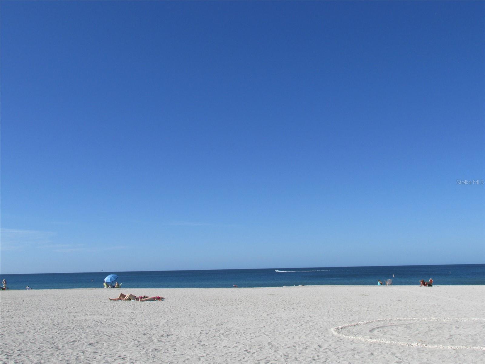 Image 24 of 30 For 505 Granada Avenue