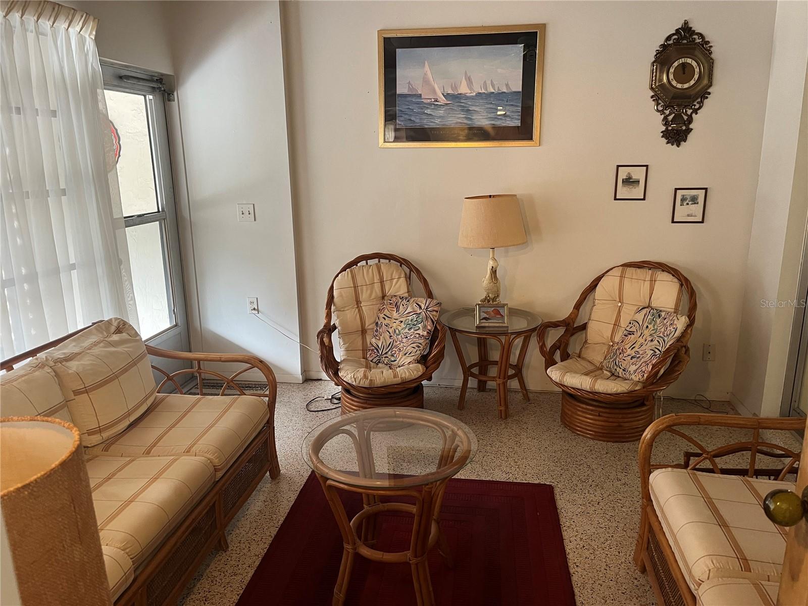 Image 9 of 30 For 505 Granada Avenue