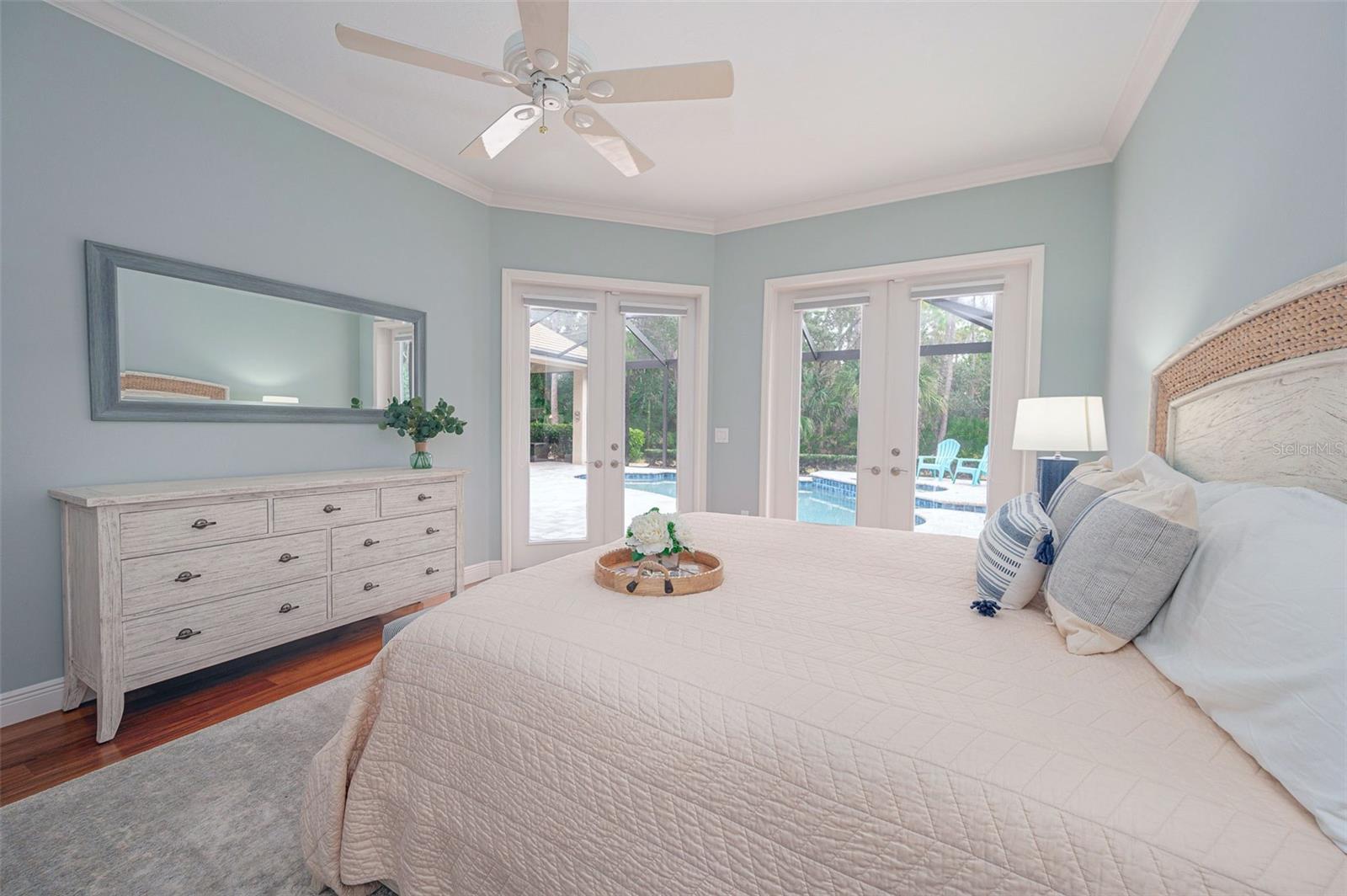 Image 33 of 92 For 8432 Woodbriar Drive