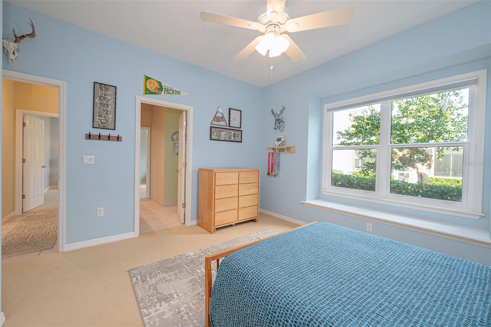 Image 42 of 92 For 8432 Woodbriar Drive