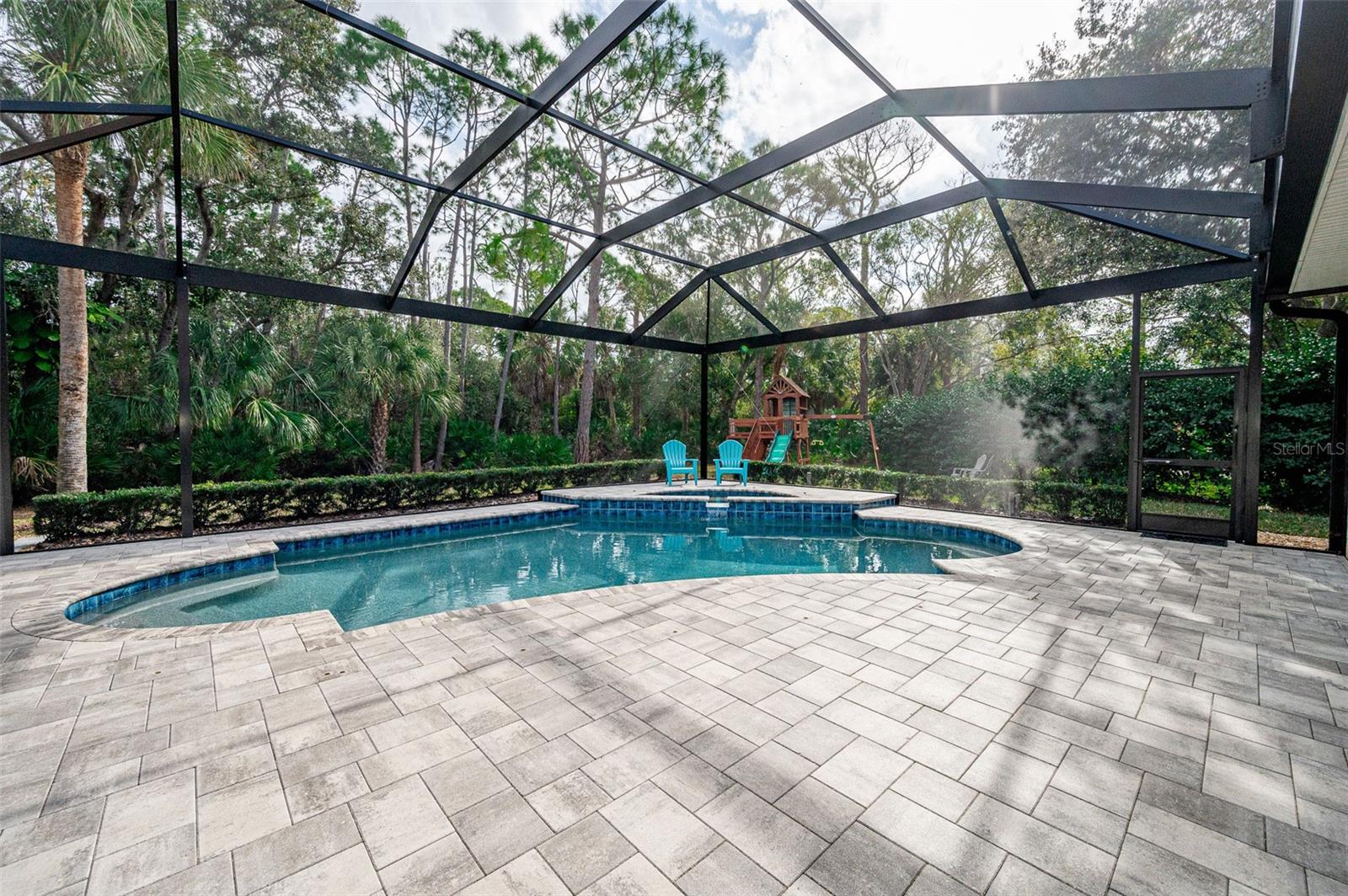 Image 57 of 92 For 8432 Woodbriar Drive