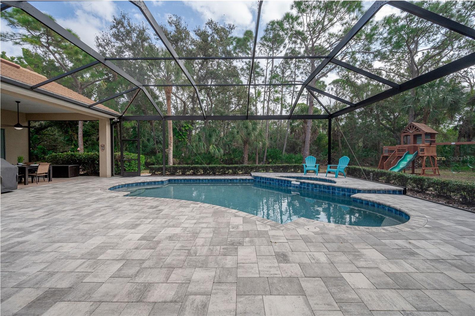 Image 58 of 92 For 8432 Woodbriar Drive