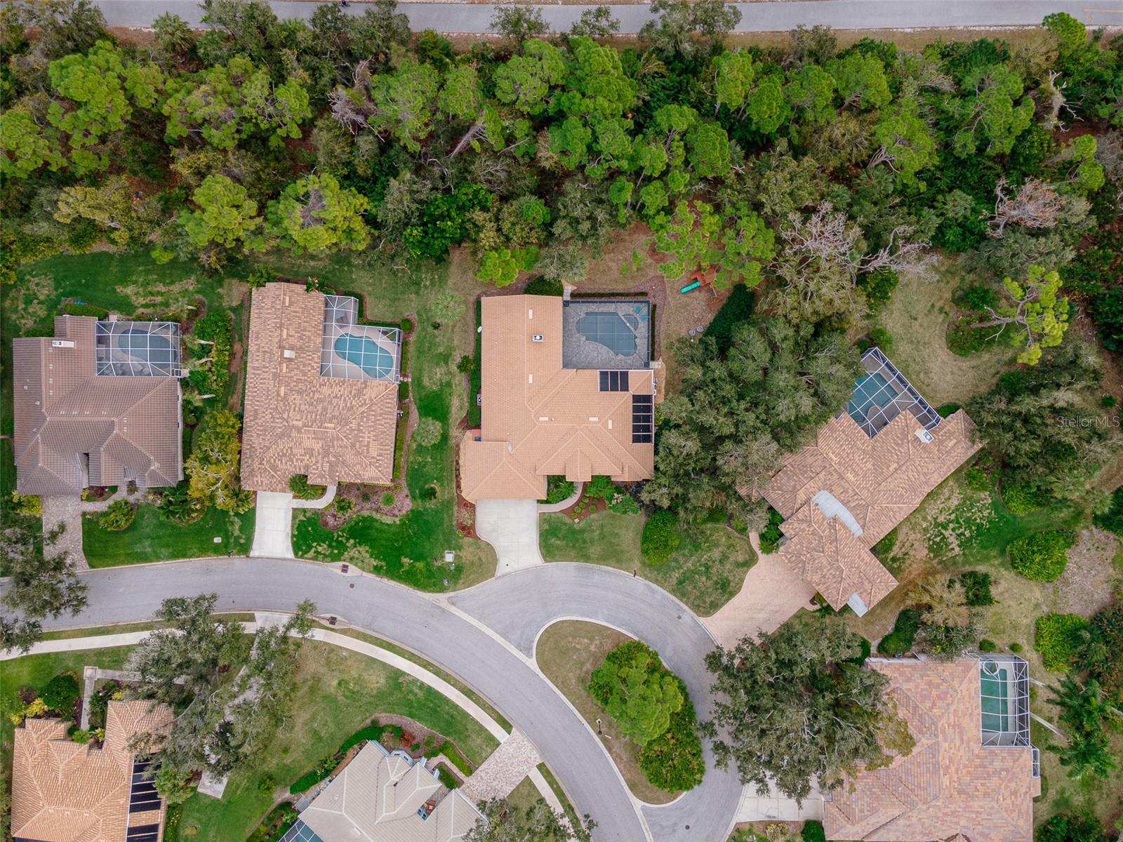 Image 74 of 92 For 8432 Woodbriar Drive