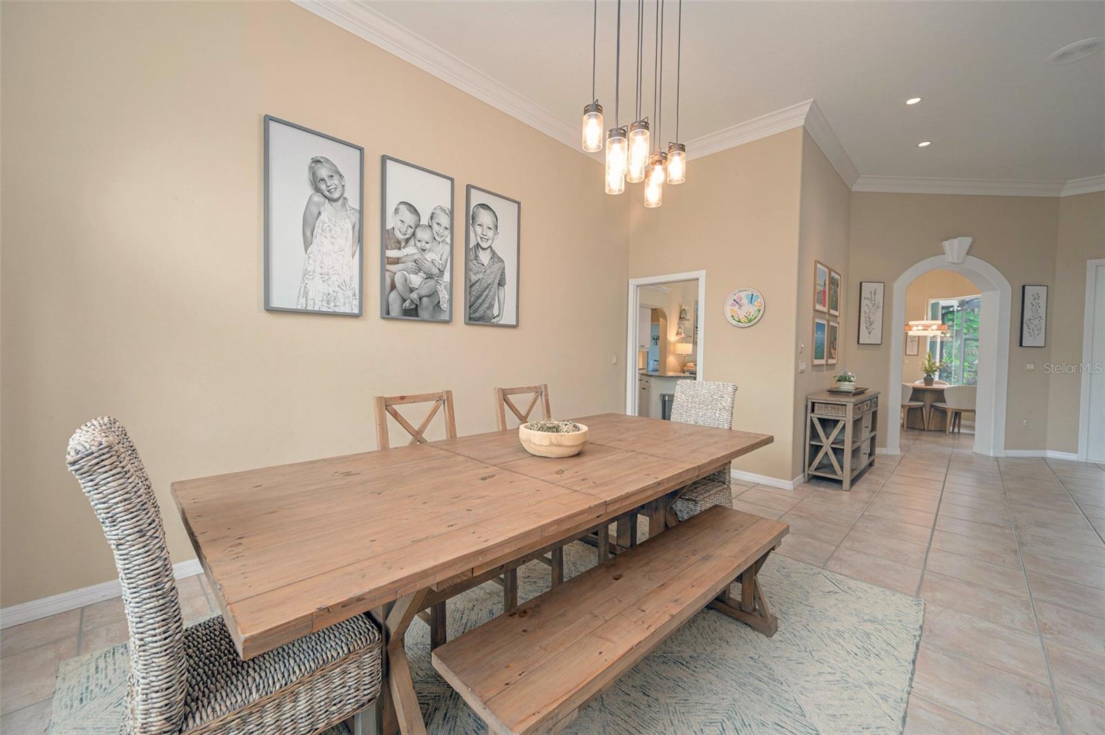 Image 8 of 92 For 8432 Woodbriar Drive