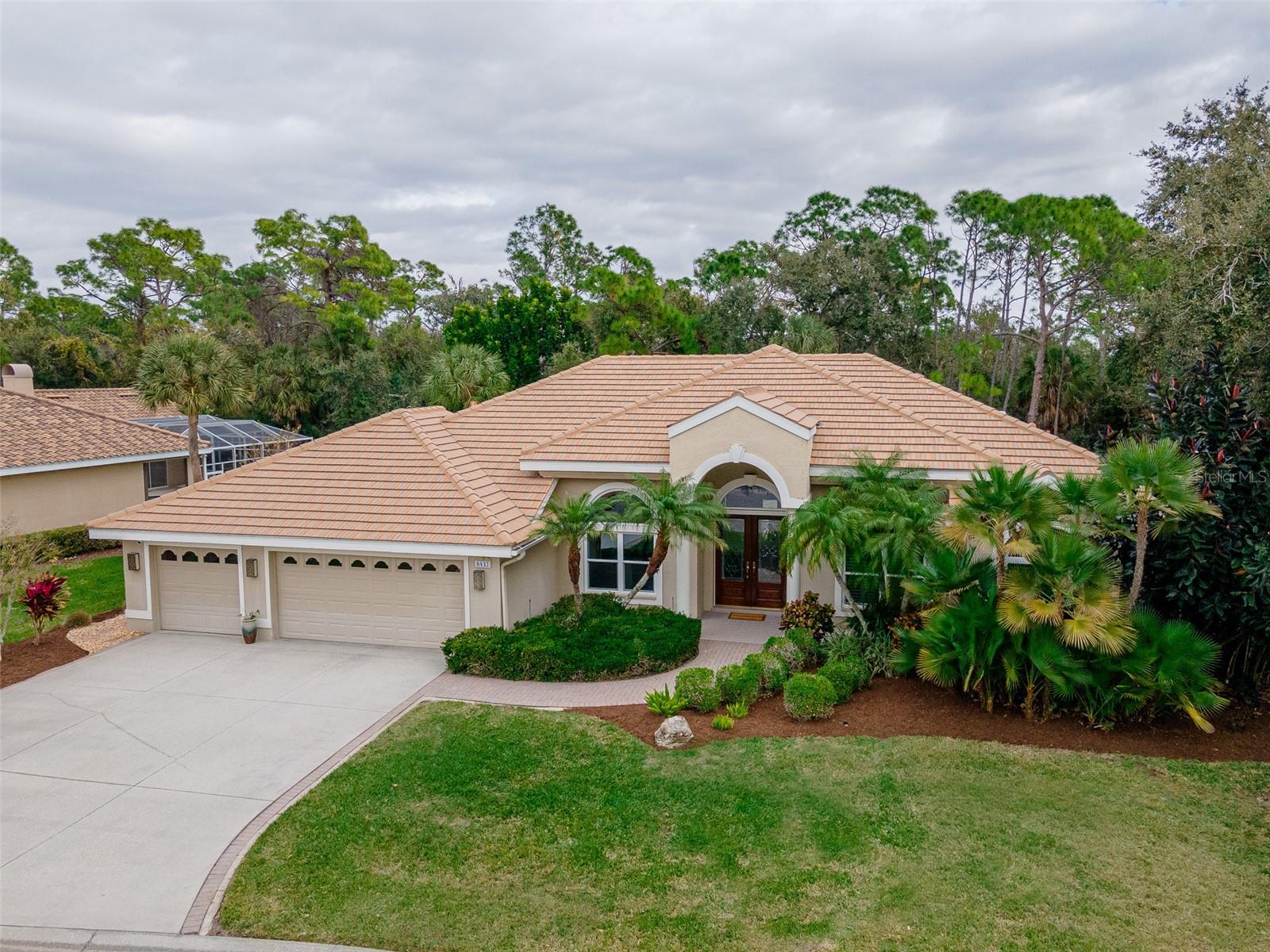 Image 80 of 92 For 8432 Woodbriar Drive