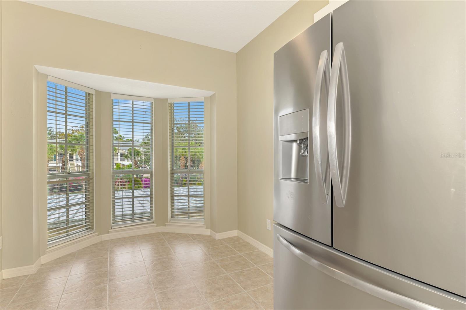 Image 24 of 54 For 414 Laurel Lake Drive 203