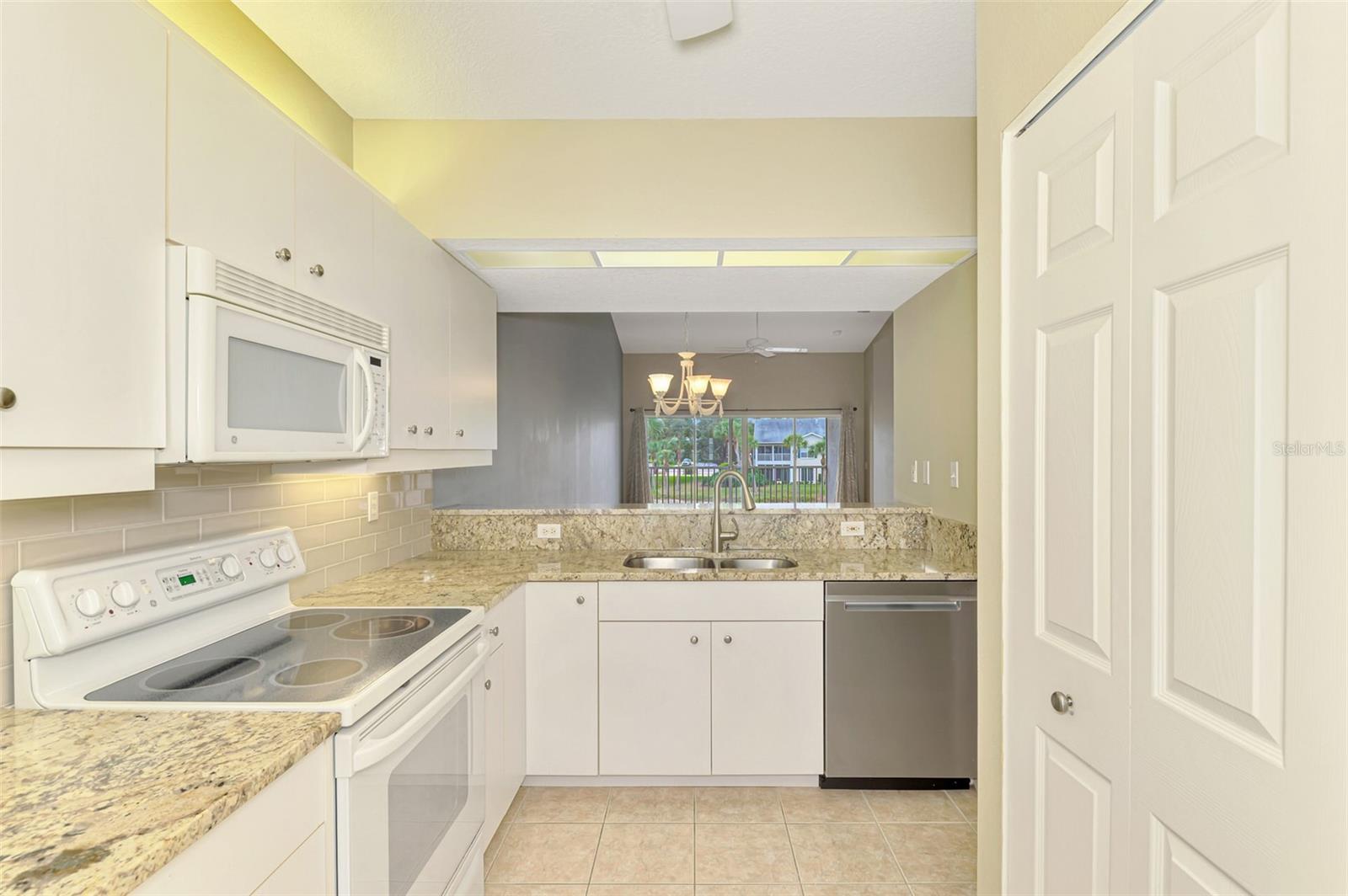 Image 29 of 54 For 414 Laurel Lake Drive 203