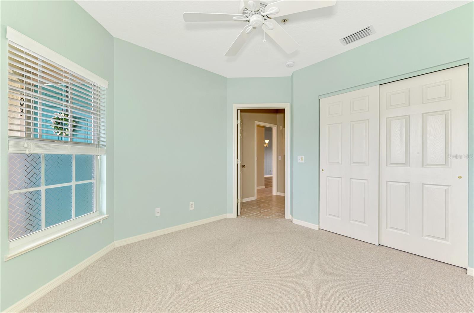 Image 41 of 54 For 414 Laurel Lake Drive 203