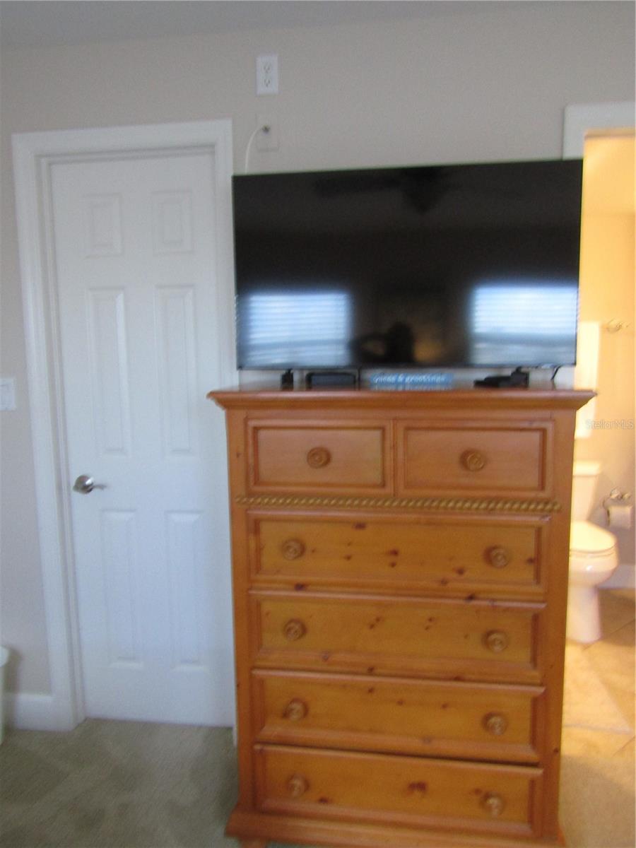 Image 16 of 23 For 1255 Tarpon Center Drive 312