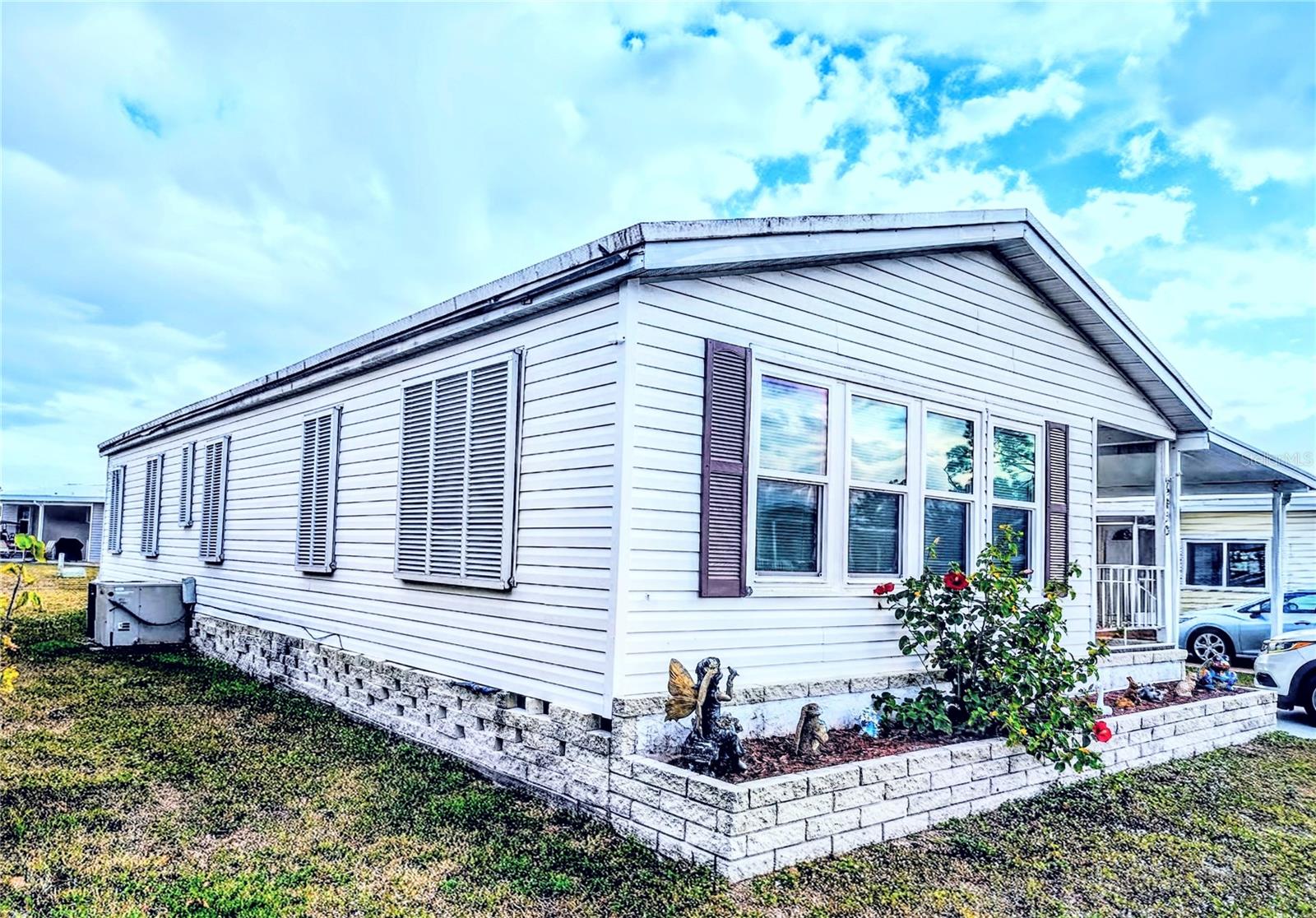 Image 2 of 63 For 6822 Hikina Drive