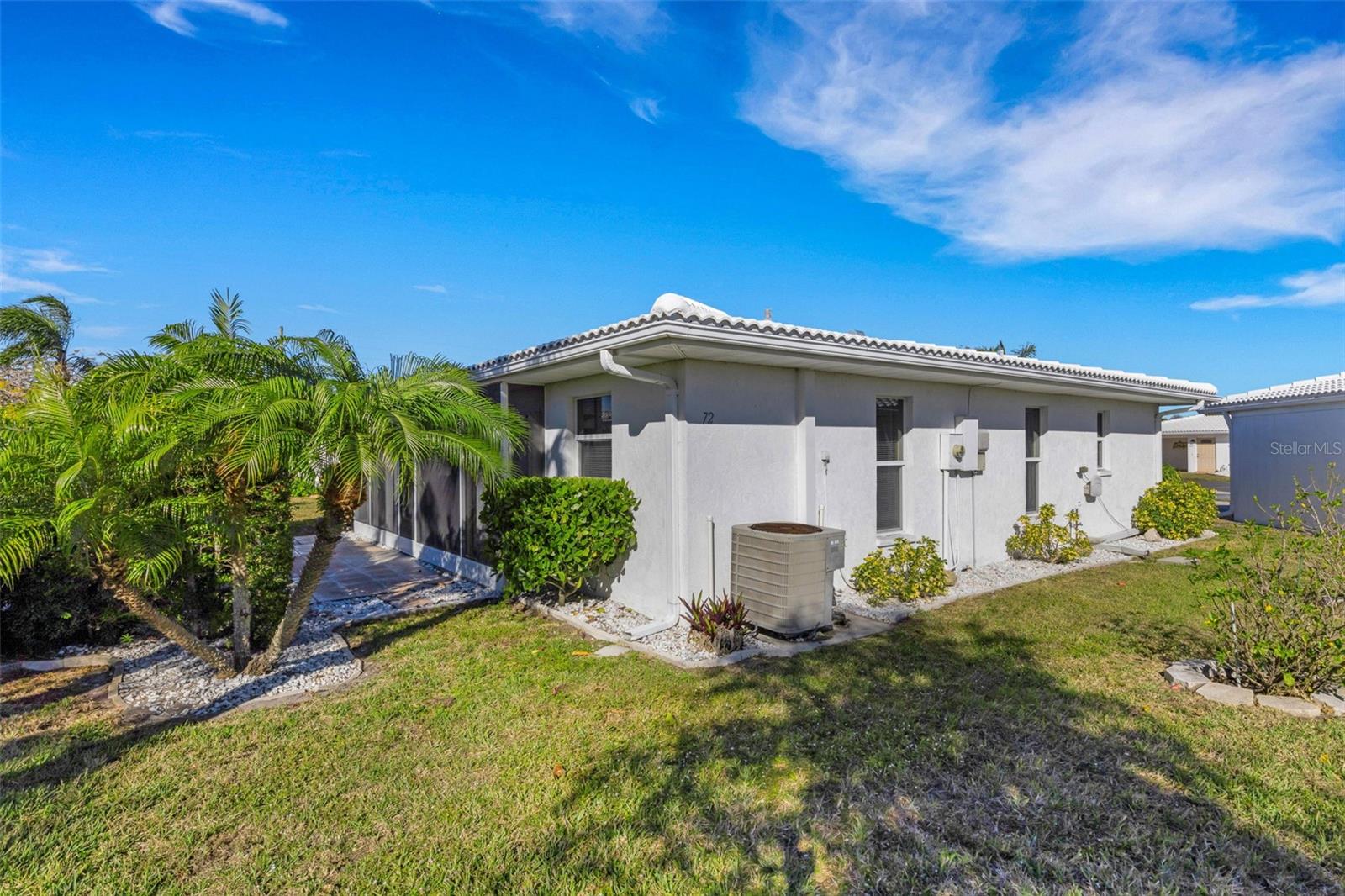 Image 11 of 52 For 72 Circlewood Drive A2-7