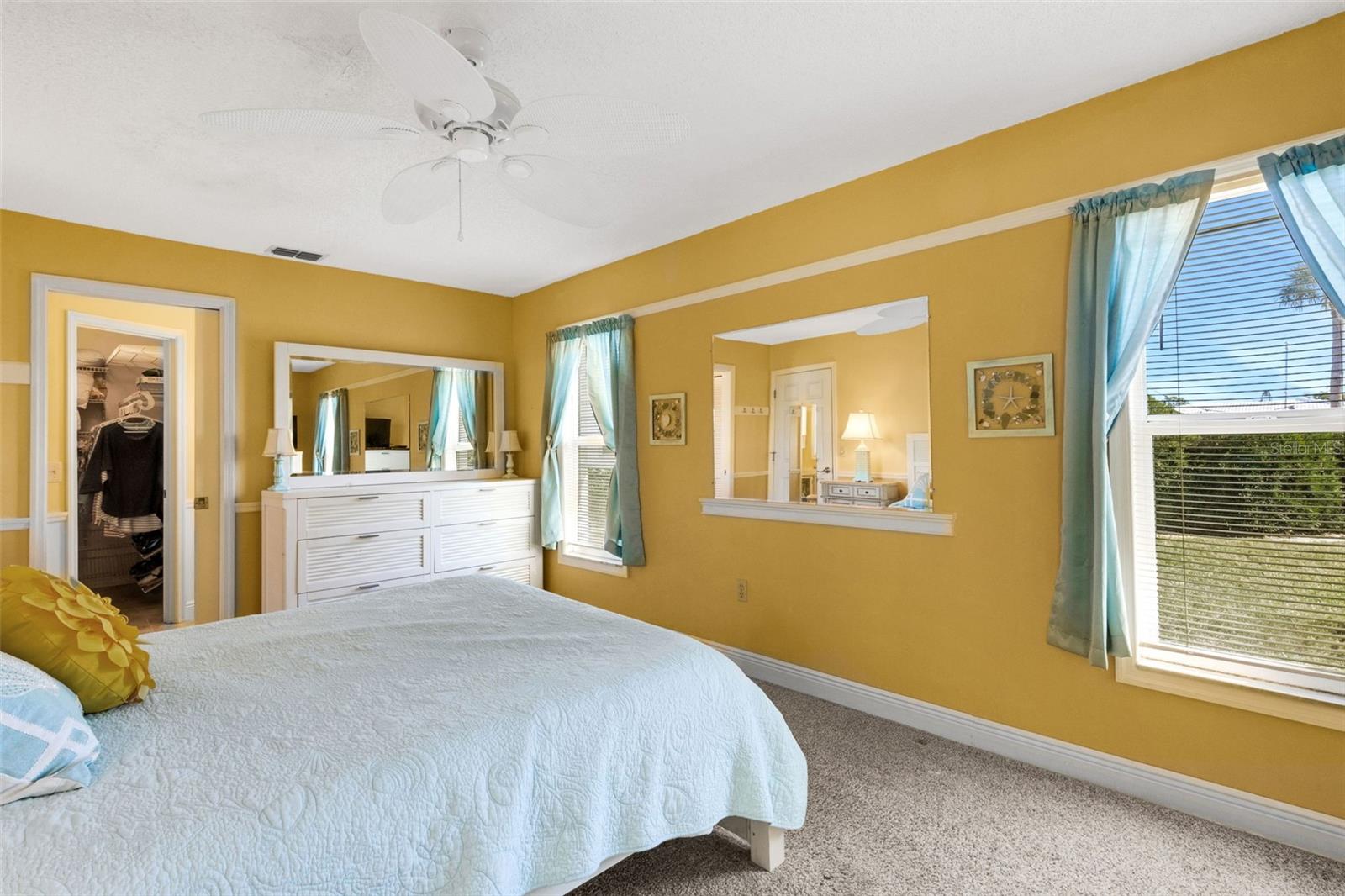 Image 39 of 52 For 72 Circlewood Drive A2-7