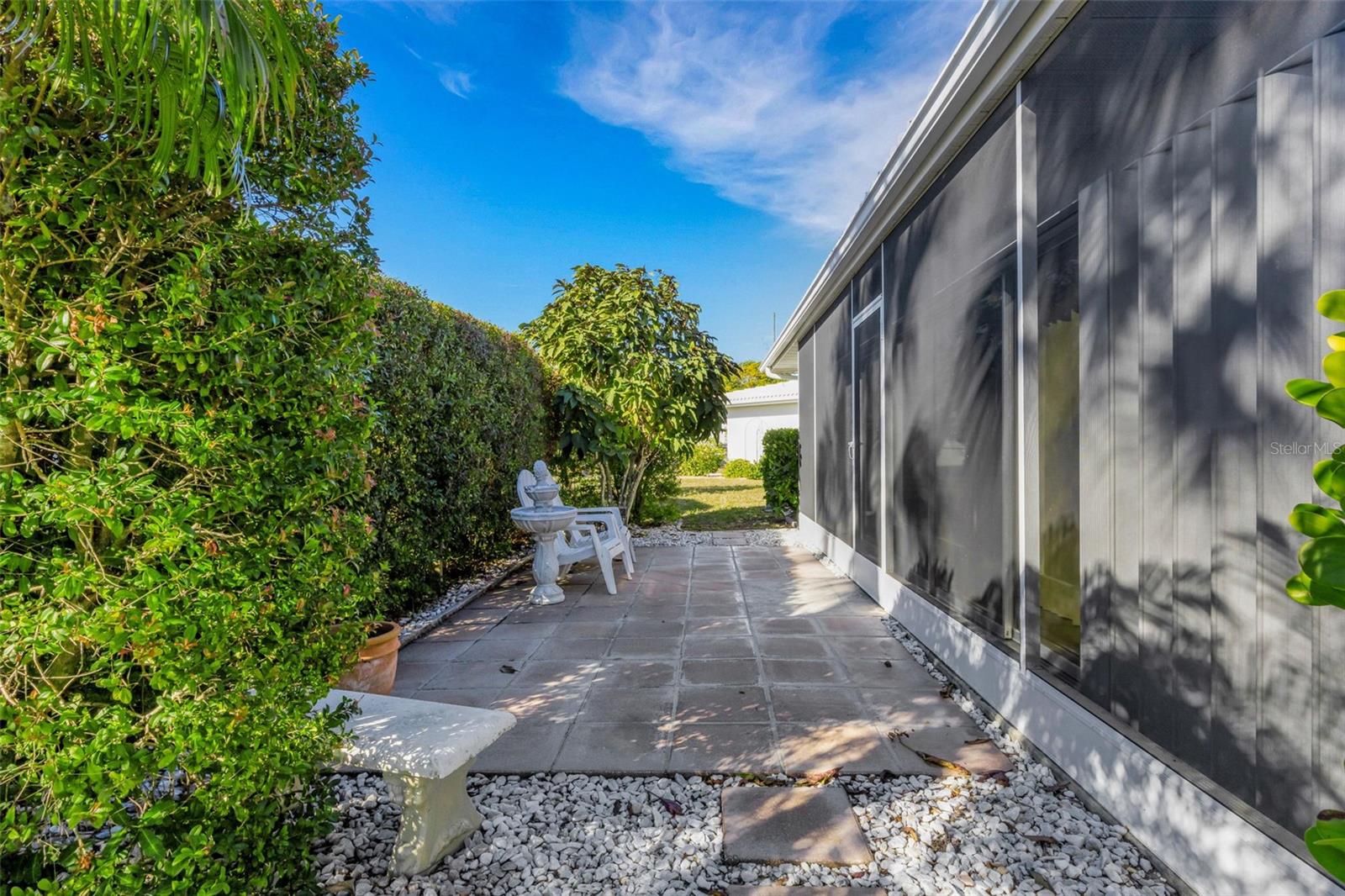 Image 8 of 52 For 72 Circlewood Drive A2-7