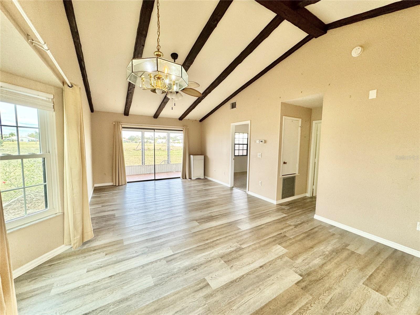 Image 14 of 38 For 5500 Niblick Place