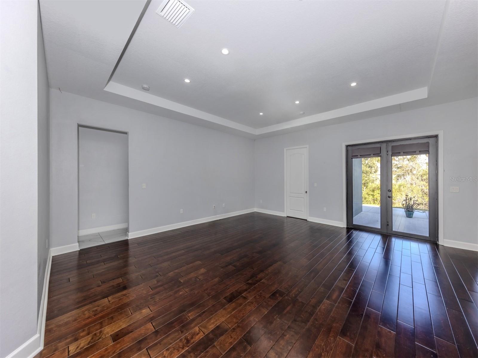 Image 15 of 60 For 2107 Johannesberg Road