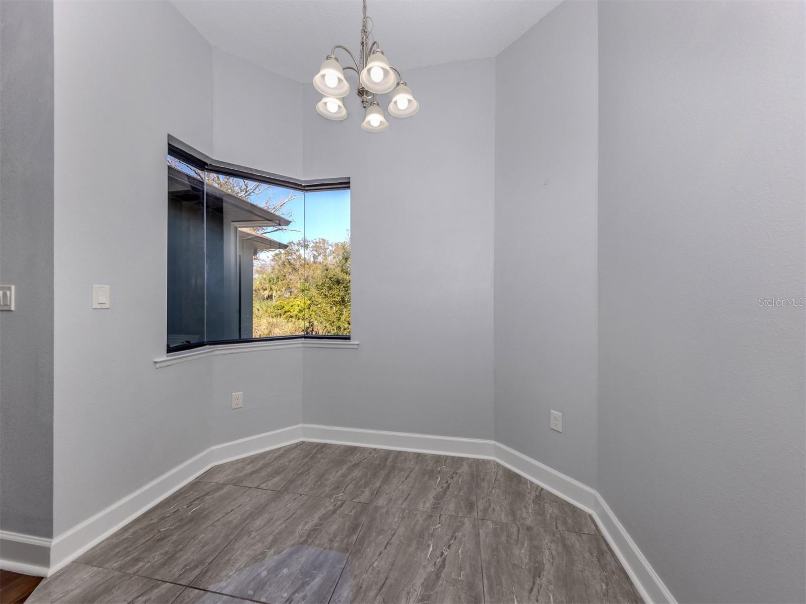 Image 22 of 60 For 2107 Johannesberg Road