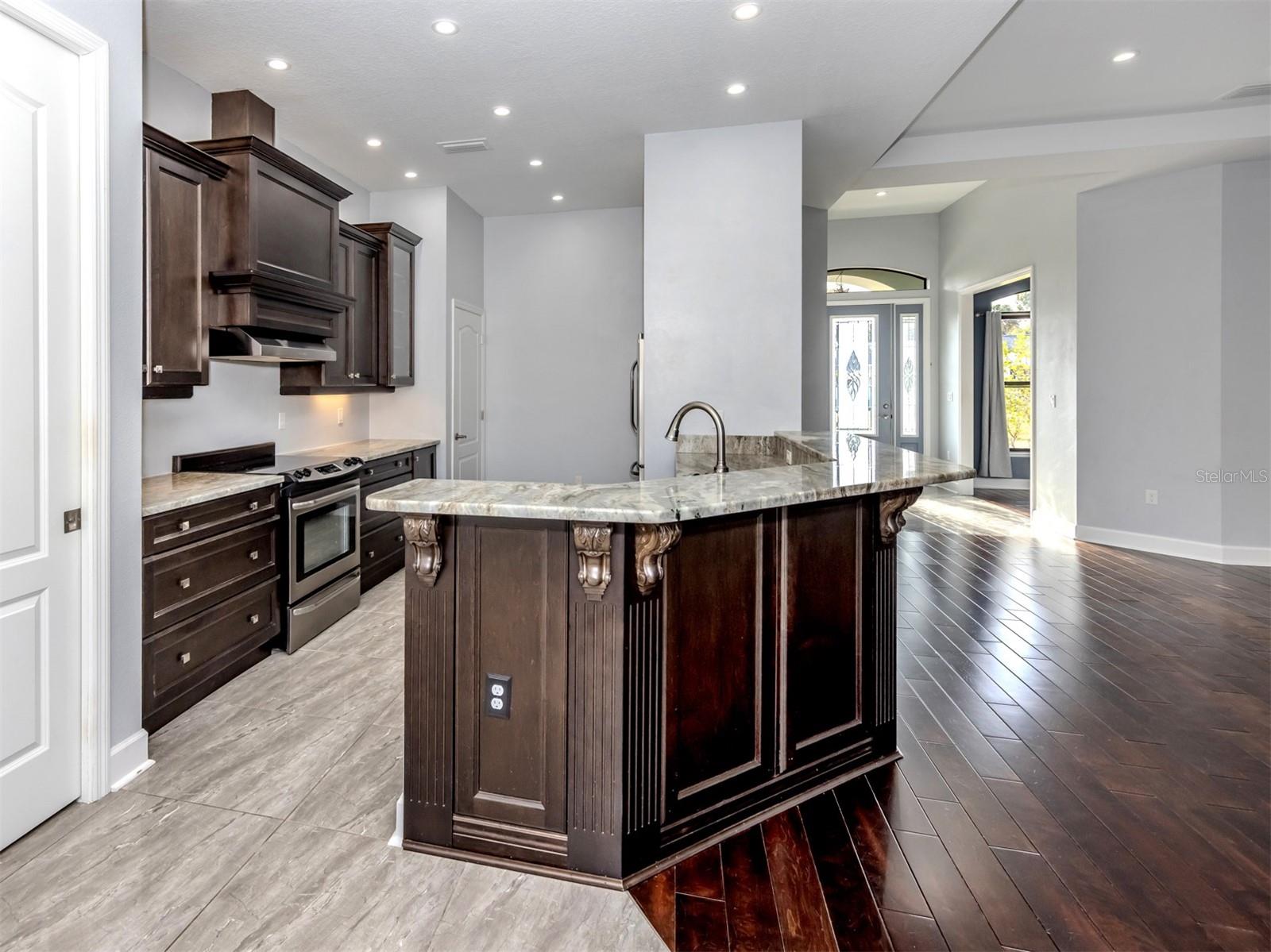 Image 8 of 60 For 2107 Johannesberg Road