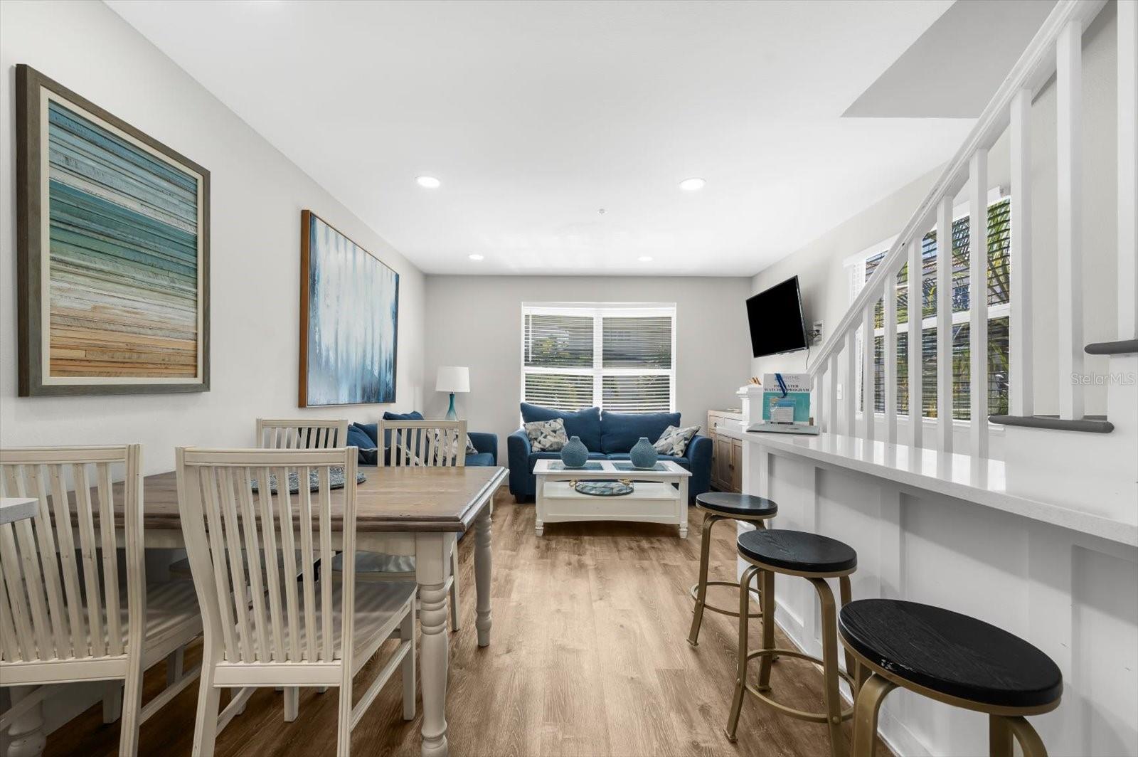 Image 37 of 72 For 355 Calle Miramar