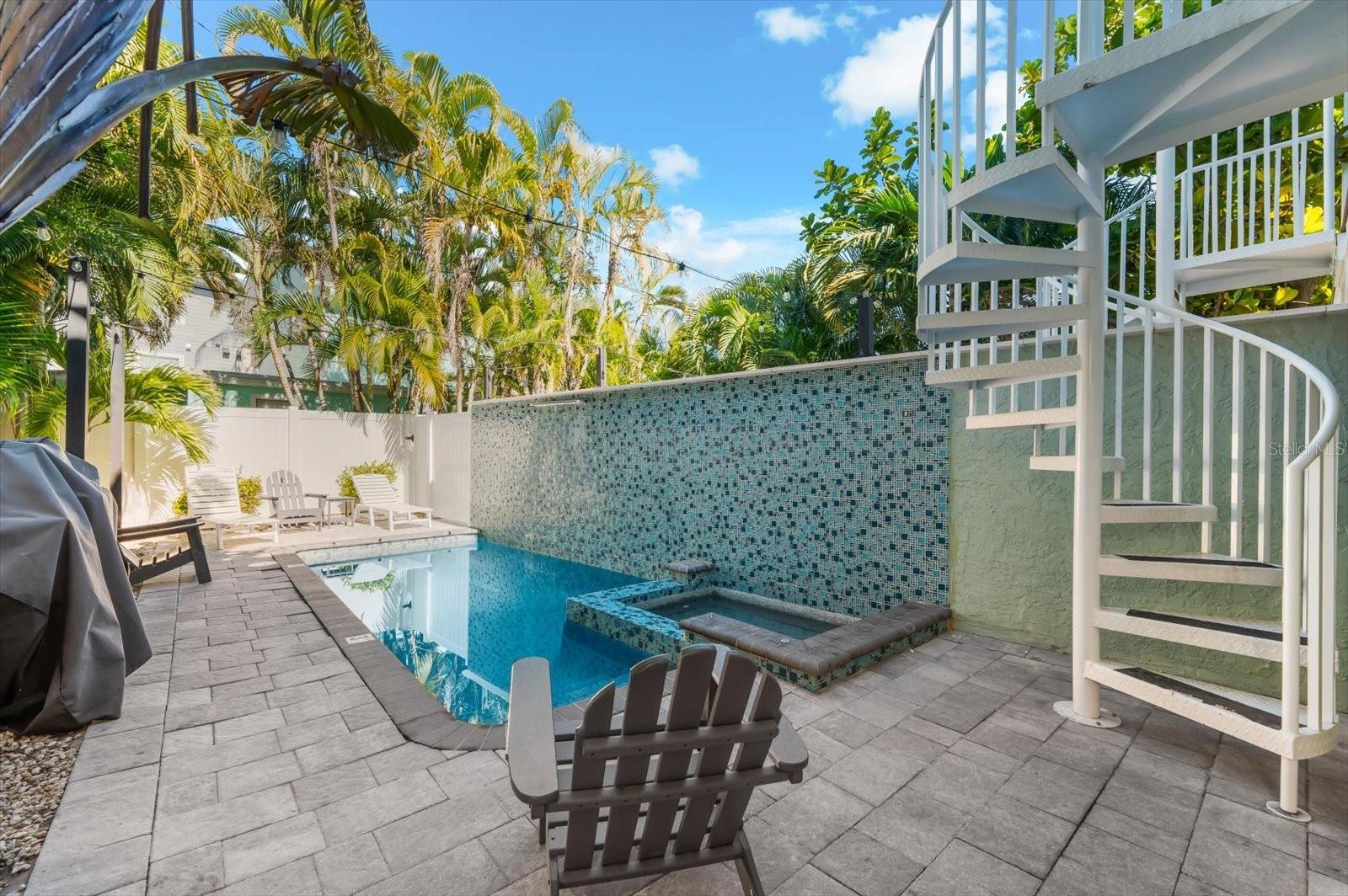 Image 54 of 72 For 355 Calle Miramar