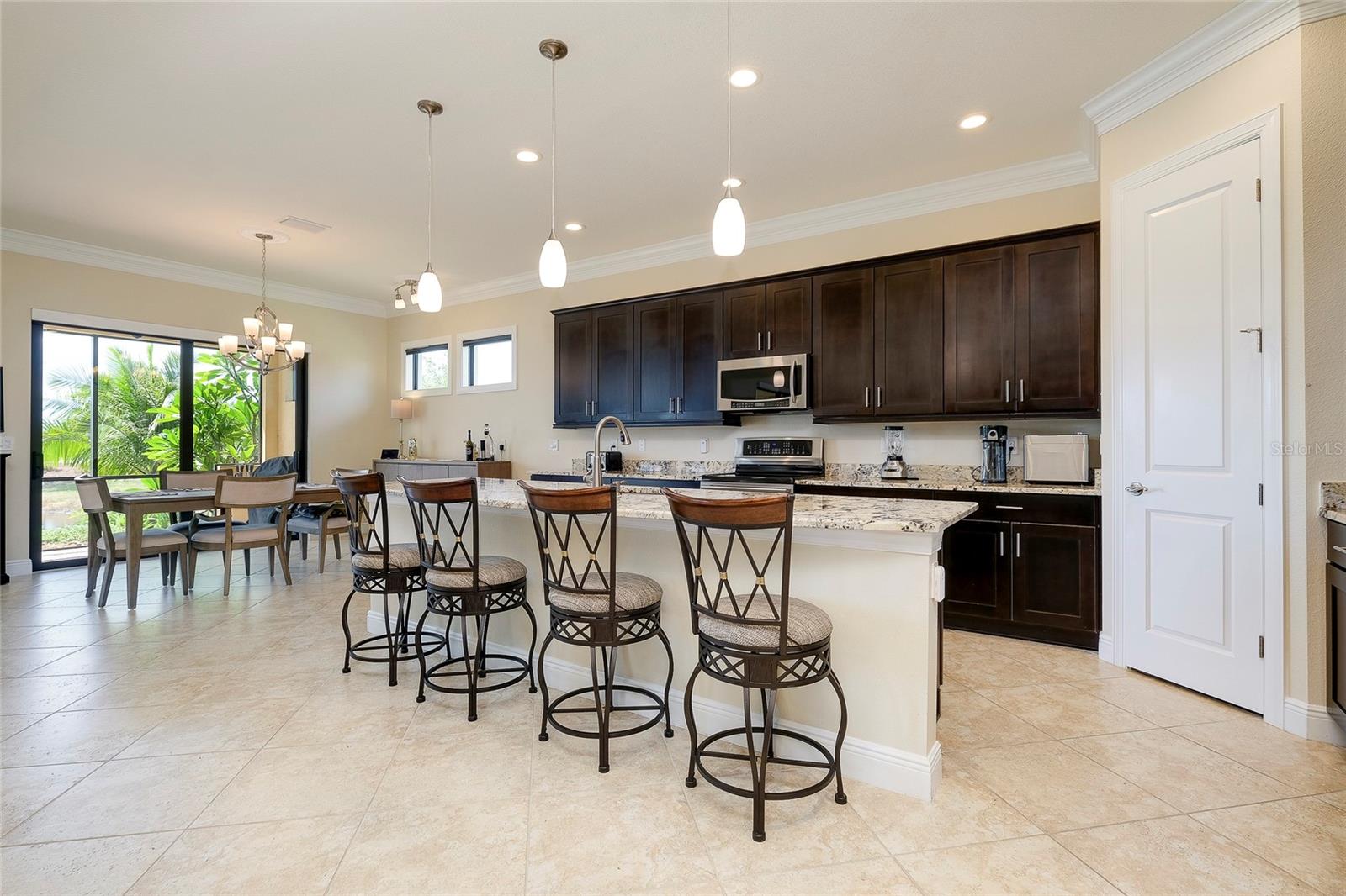 Image 14 of 98 For 10742 Ironbridge Drive