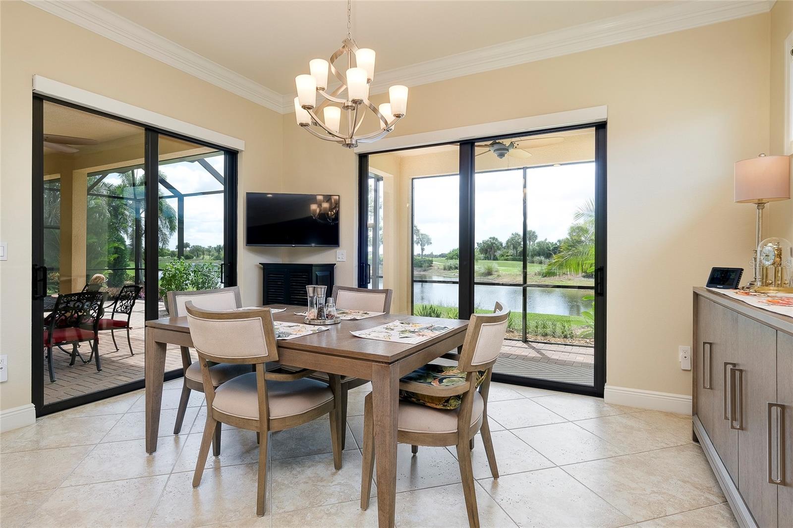 Image 21 of 98 For 10742 Ironbridge Drive