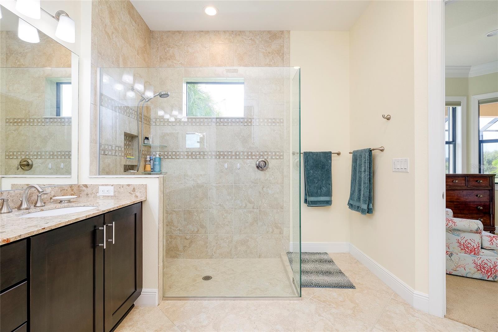 Image 34 of 98 For 10742 Ironbridge Drive