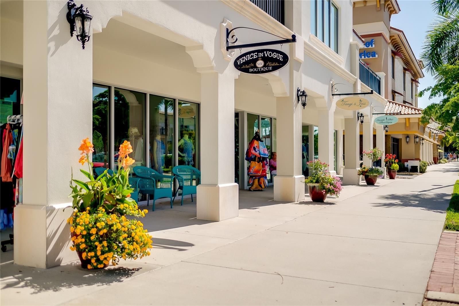 Image 87 of 98 For 10742 Ironbridge Drive