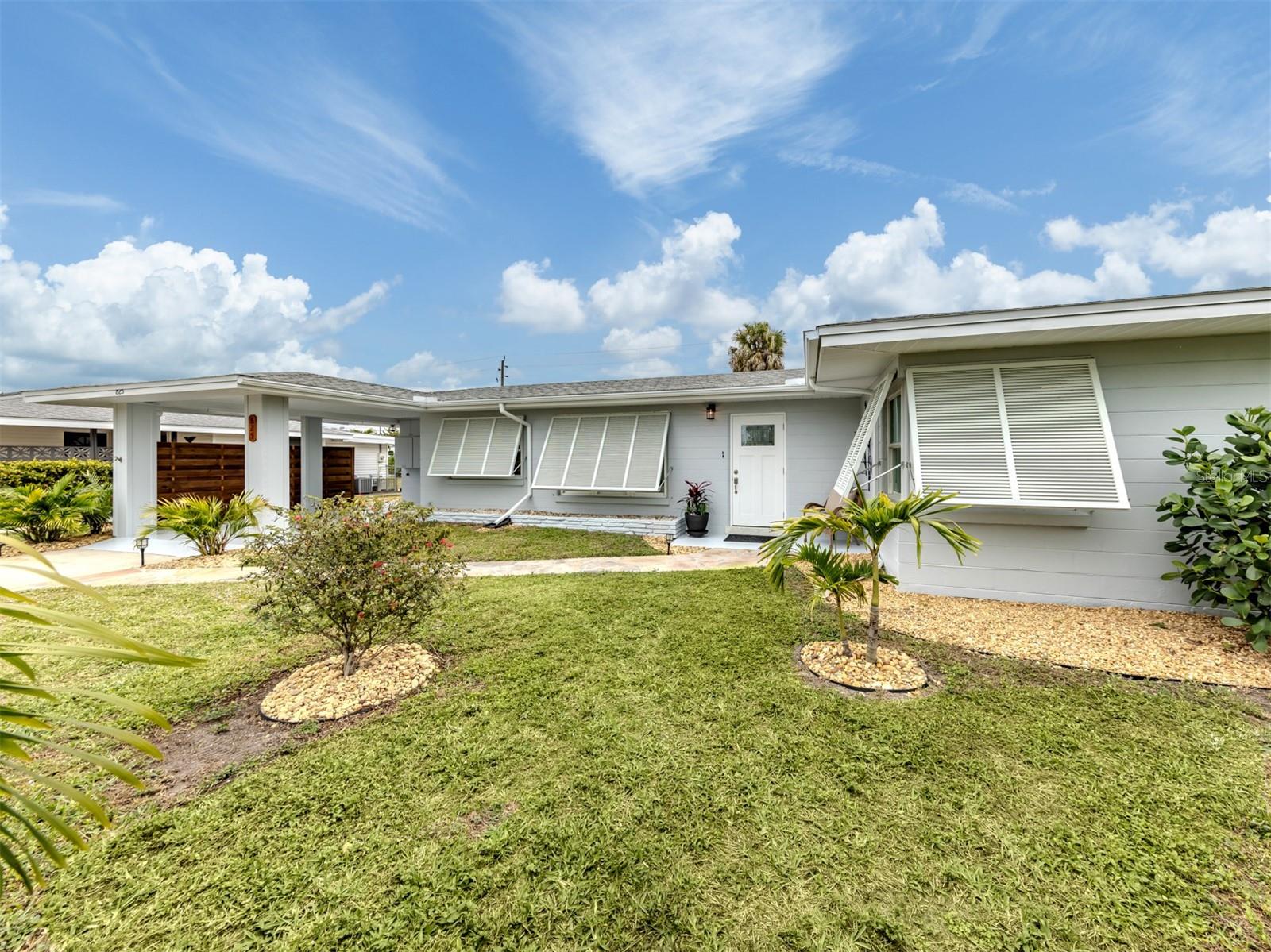 Details for 825 Nokomis Avenue S, VENICE, FL 34285