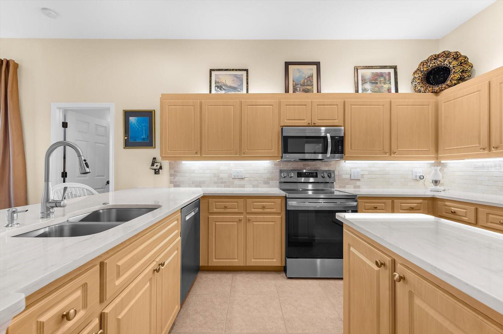 Image 39 of 94 For 615 May Apple Way