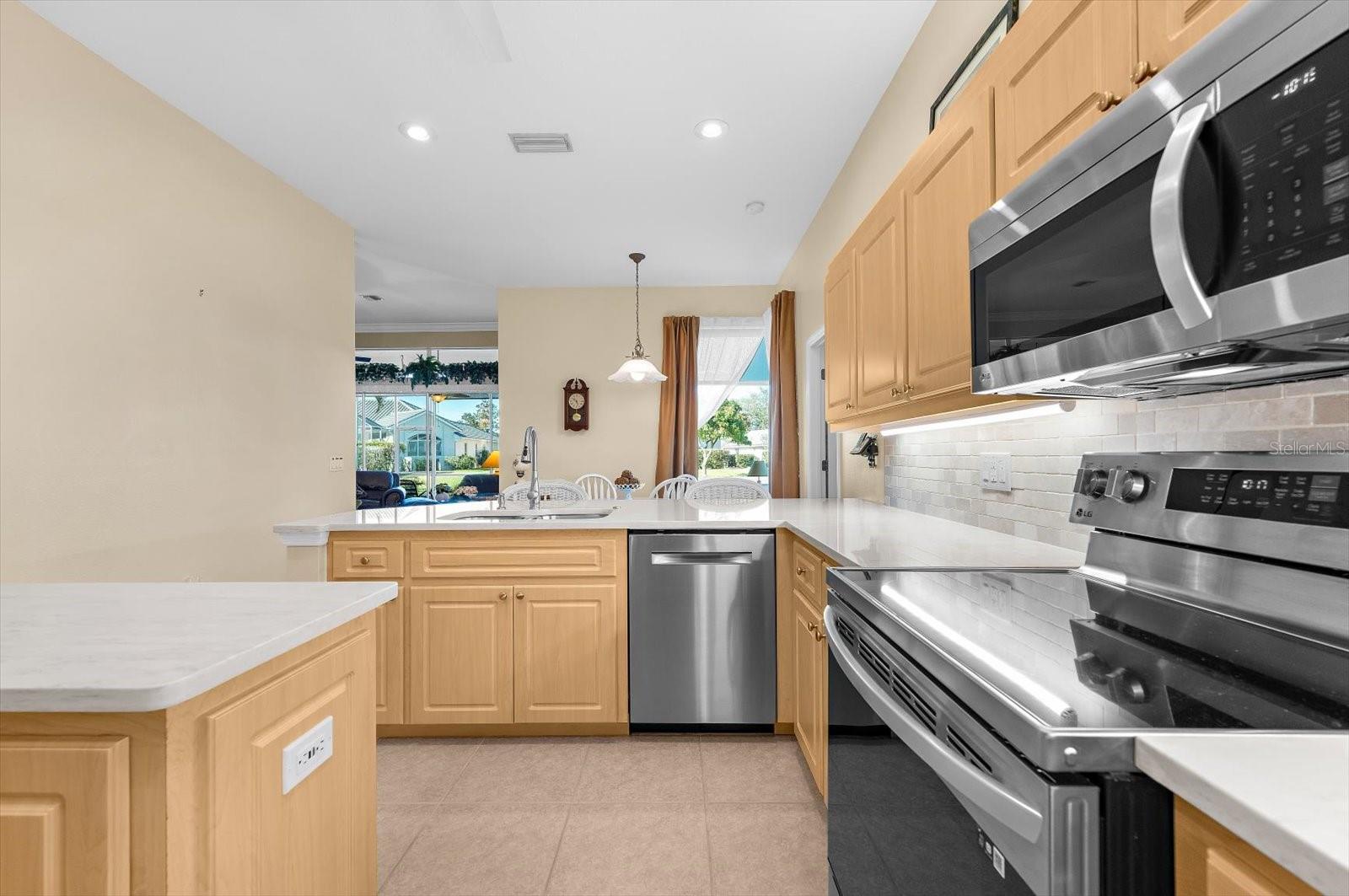 Image 40 of 94 For 615 May Apple Way