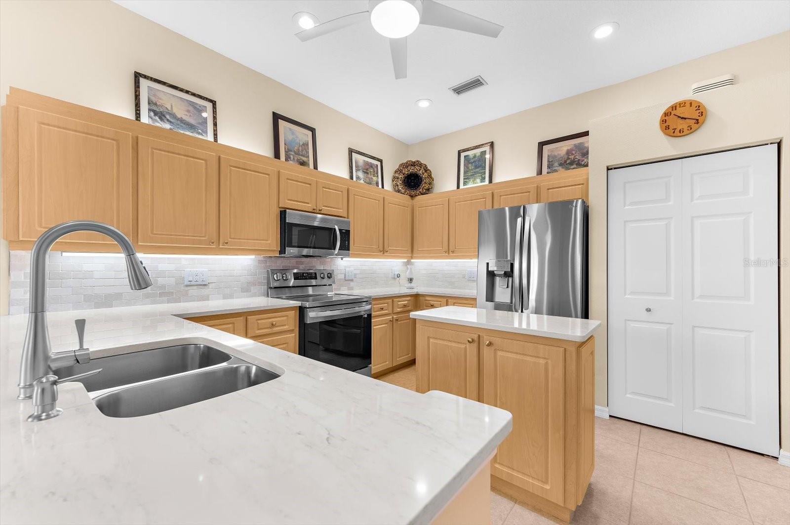 Image 41 of 94 For 615 May Apple Way