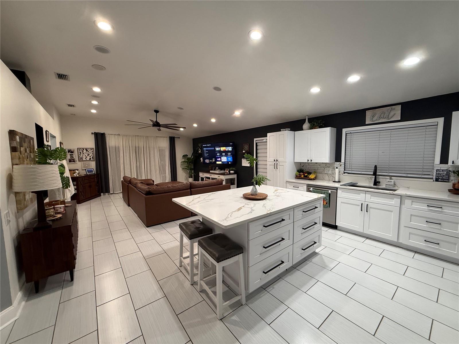 Image 8 of 15 For 10406 Paragon Place