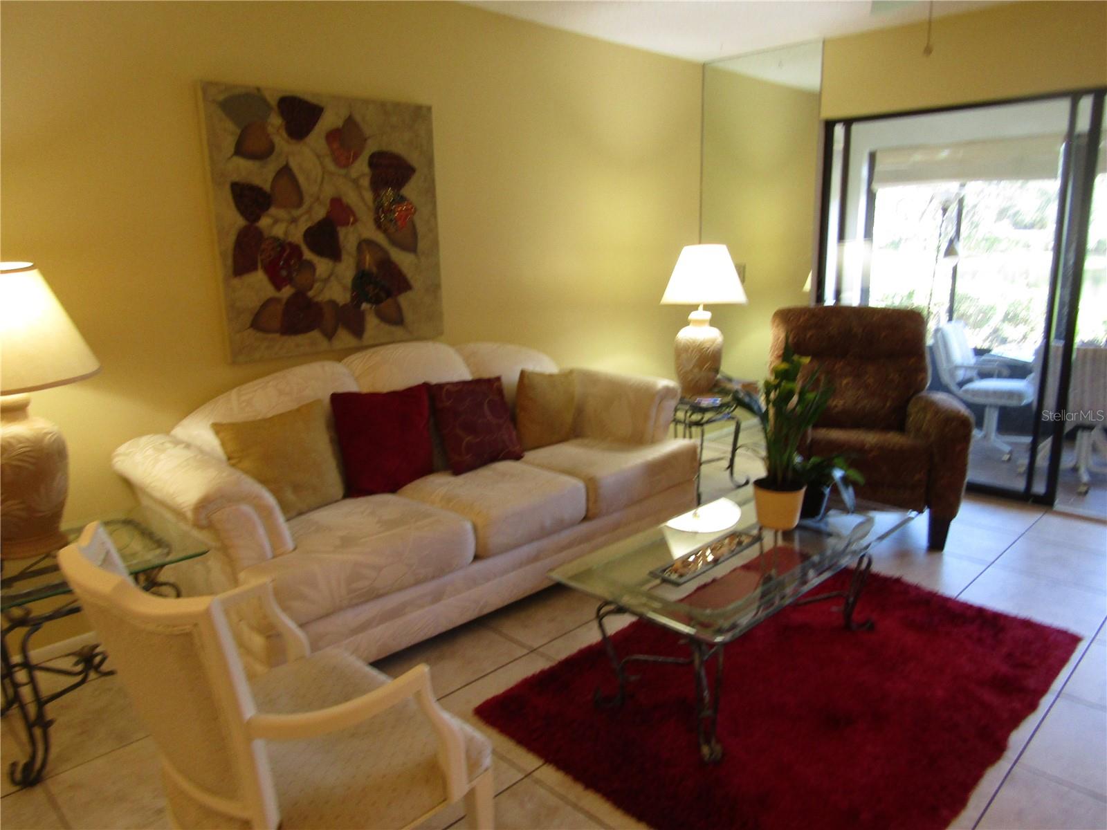 Image 8 of 18 For 255 Mission Trail S E