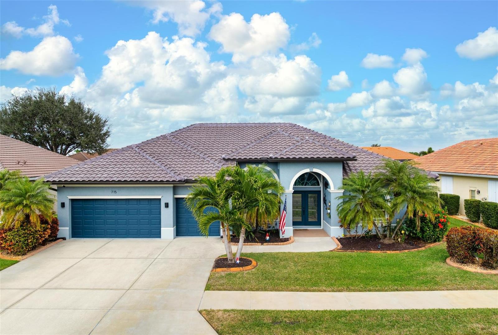 Image 2 of 81 For 715 Thistlelake Drive