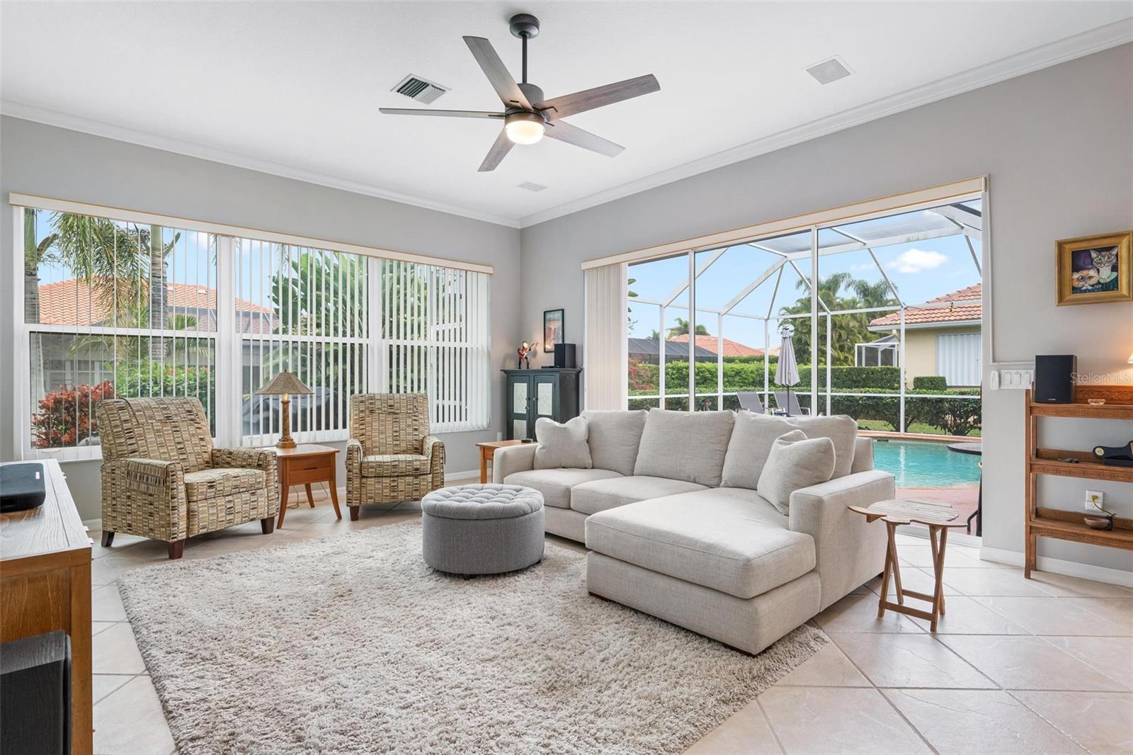 Image 30 of 81 For 715 Thistlelake Drive