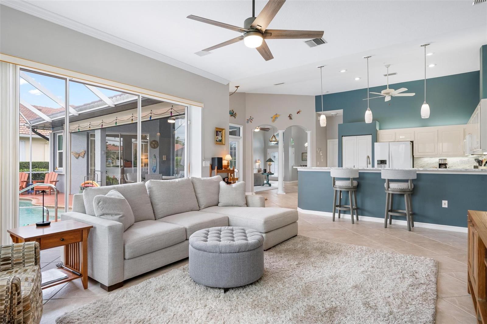 Image 31 of 81 For 715 Thistlelake Drive