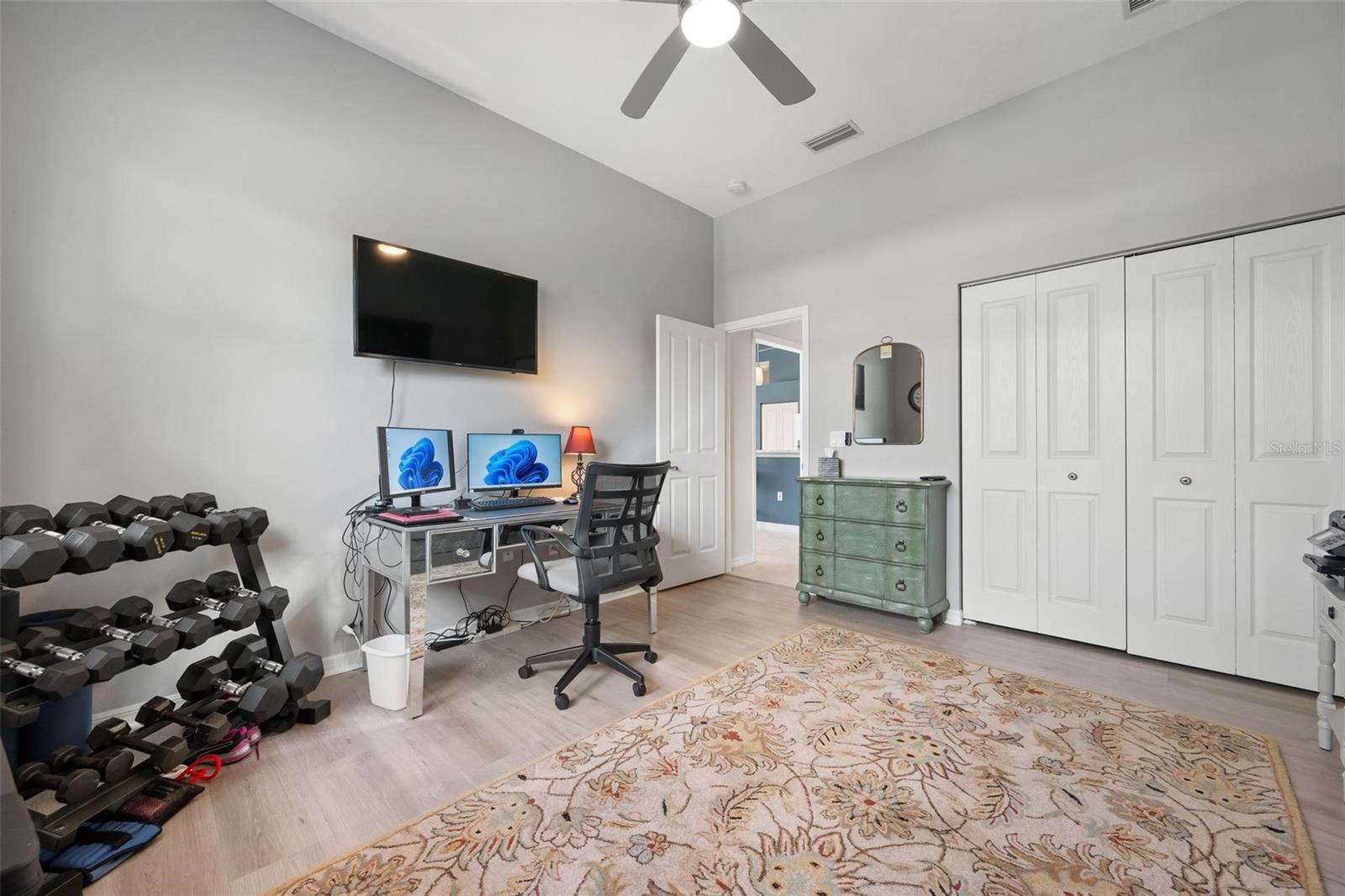 Image 49 of 81 For 715 Thistlelake Drive