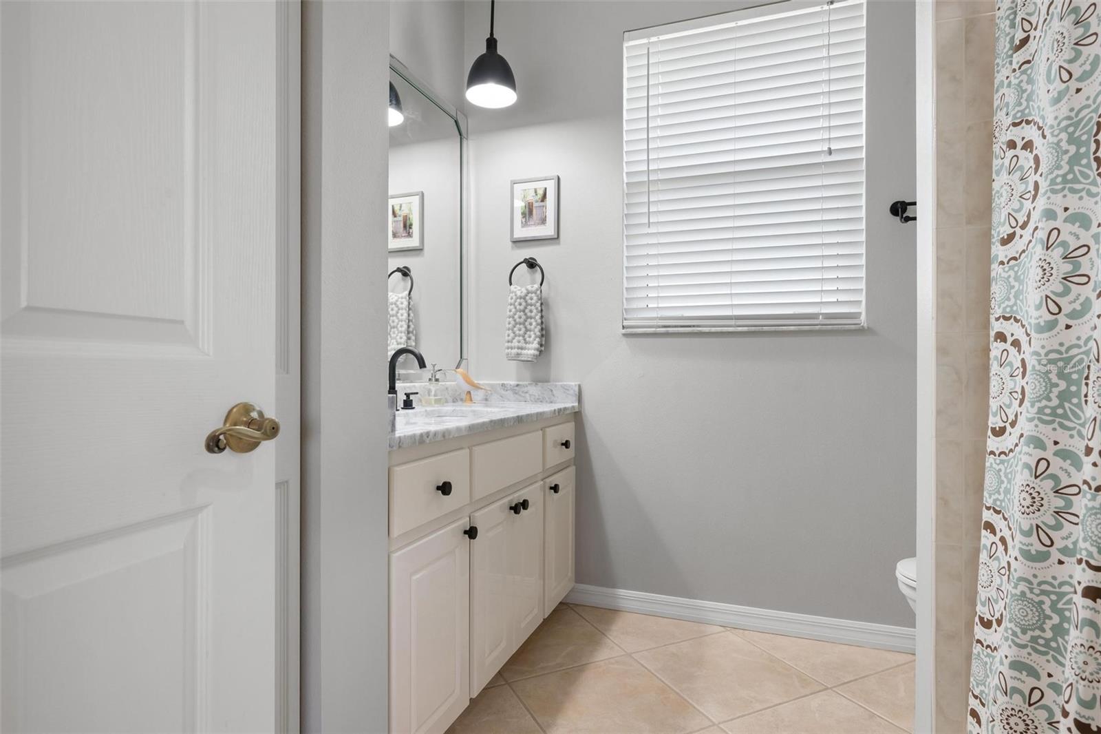 Image 50 of 81 For 715 Thistlelake Drive