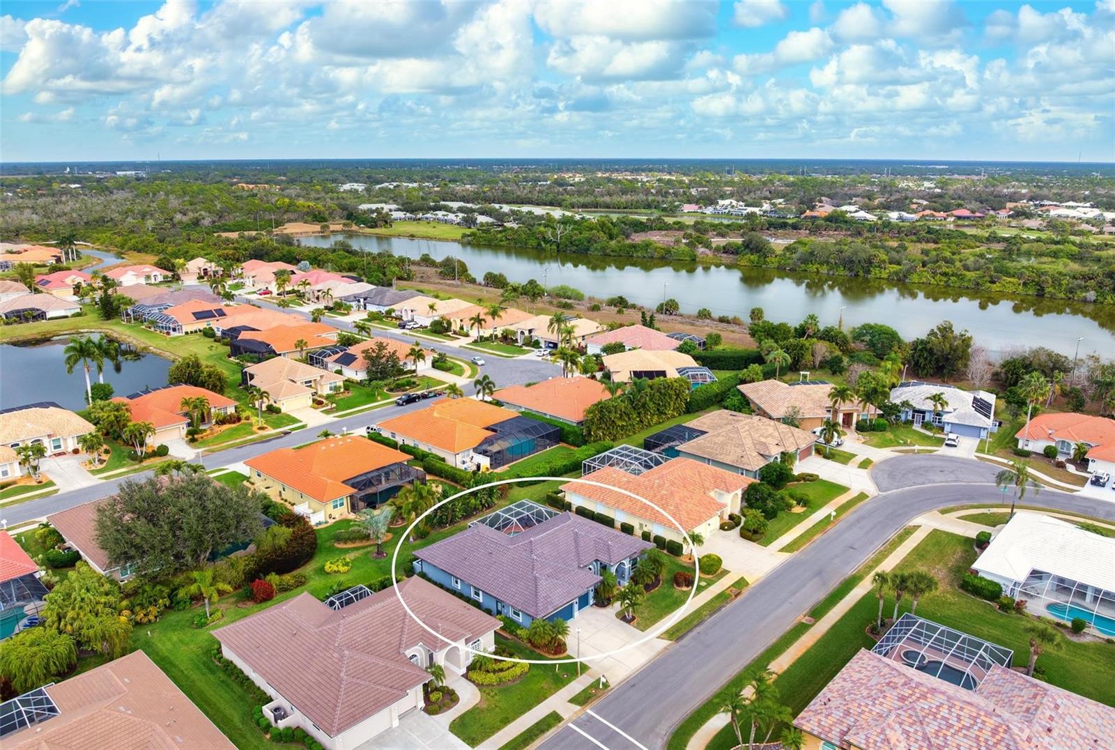 Image 65 of 81 For 715 Thistlelake Drive