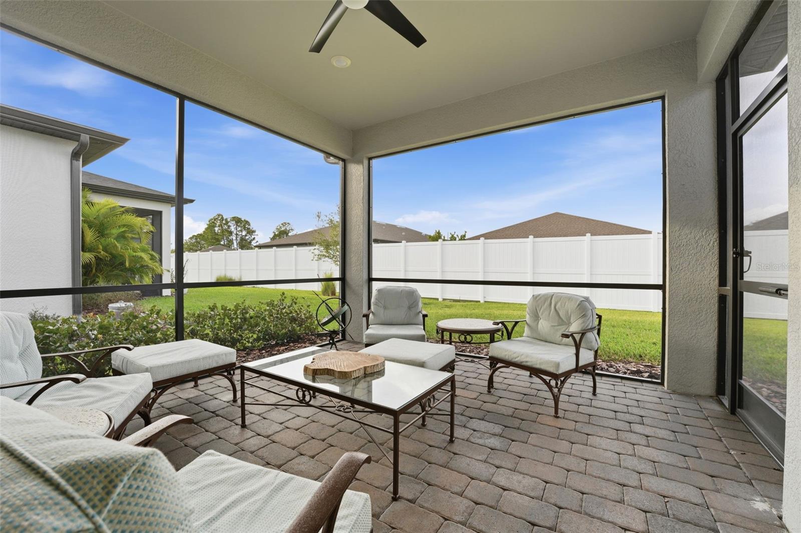 Image 31 of 35 For 2136 Laurifolia Court