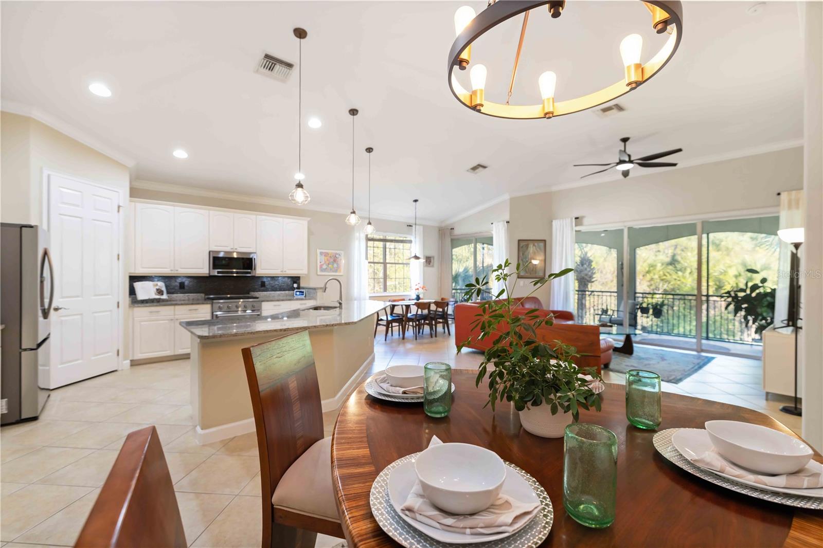 Image 18 of 85 For 118 Bella Vista Terrace 7c