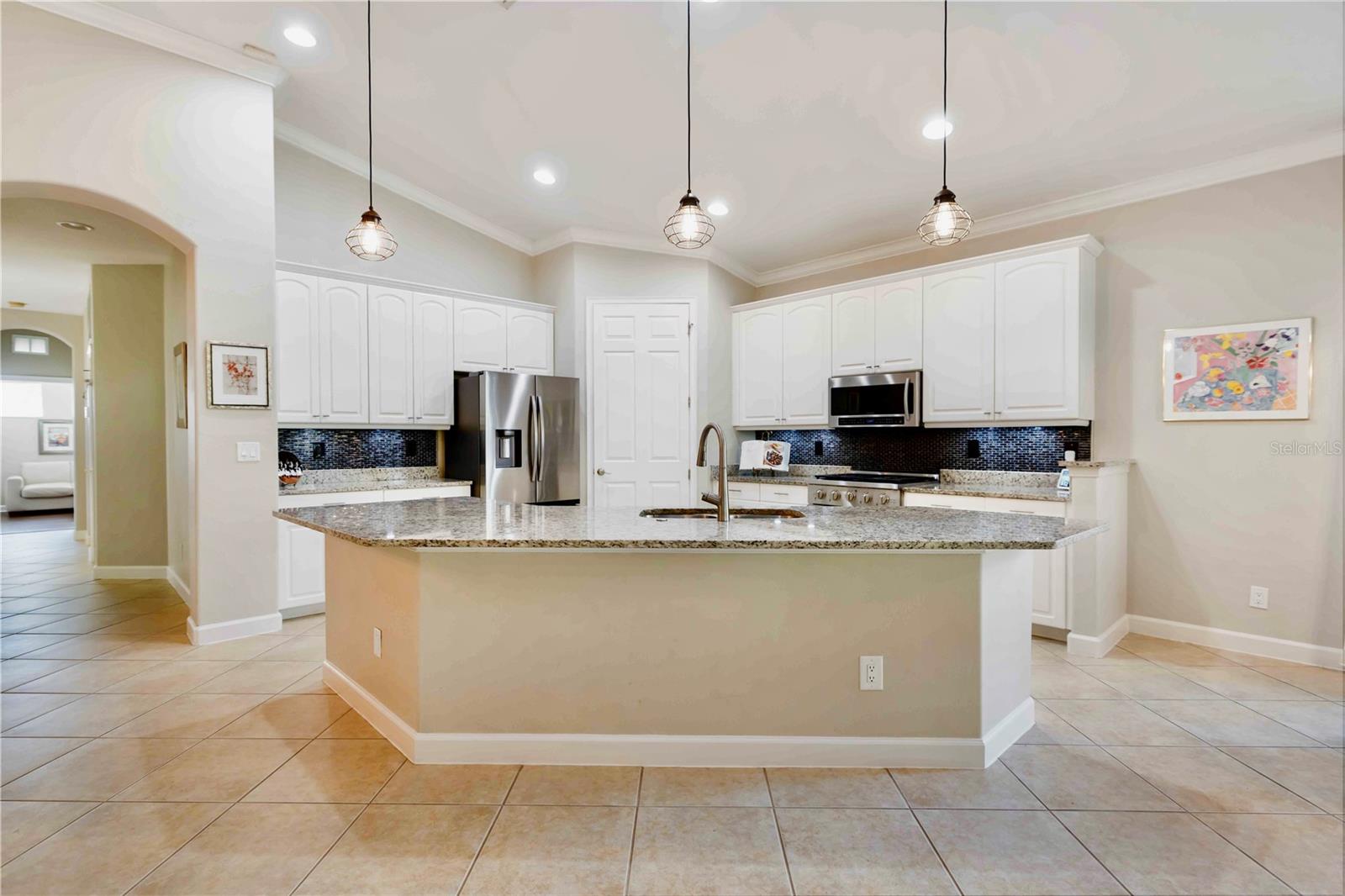 Image 20 of 85 For 118 Bella Vista Terrace 7c