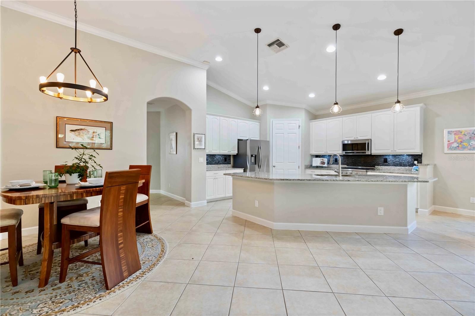 Image 25 of 85 For 118 Bella Vista Terrace 7c