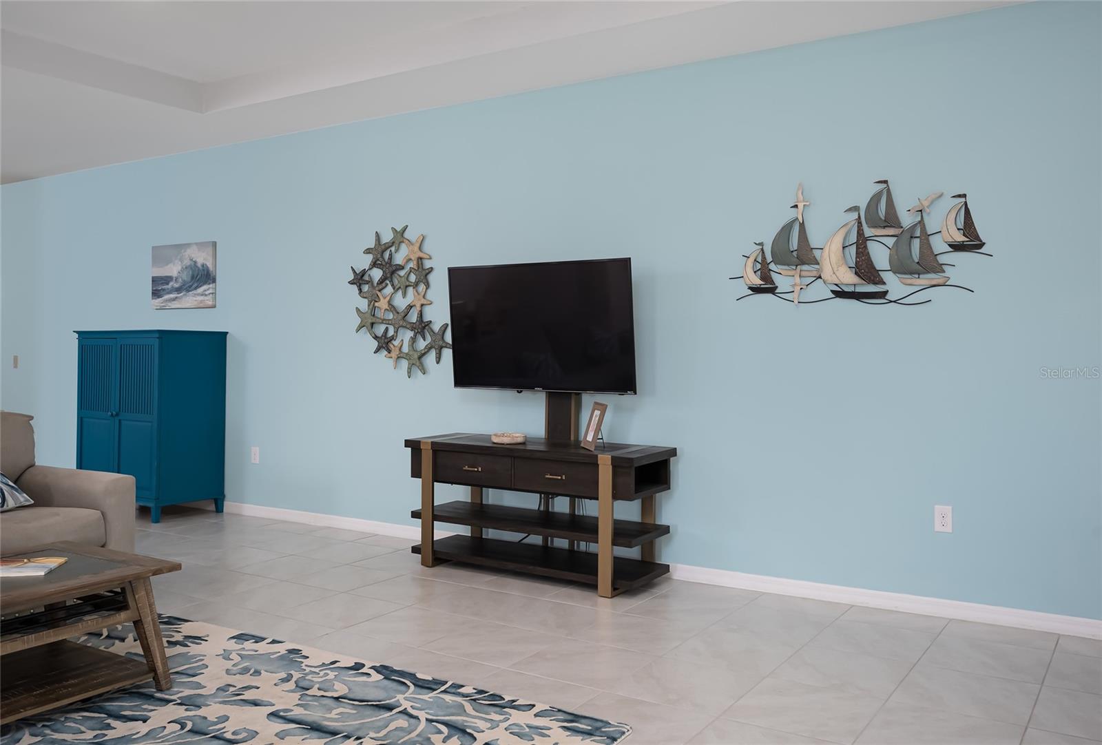 Image 15 of 74 For 14879 Wichita Road