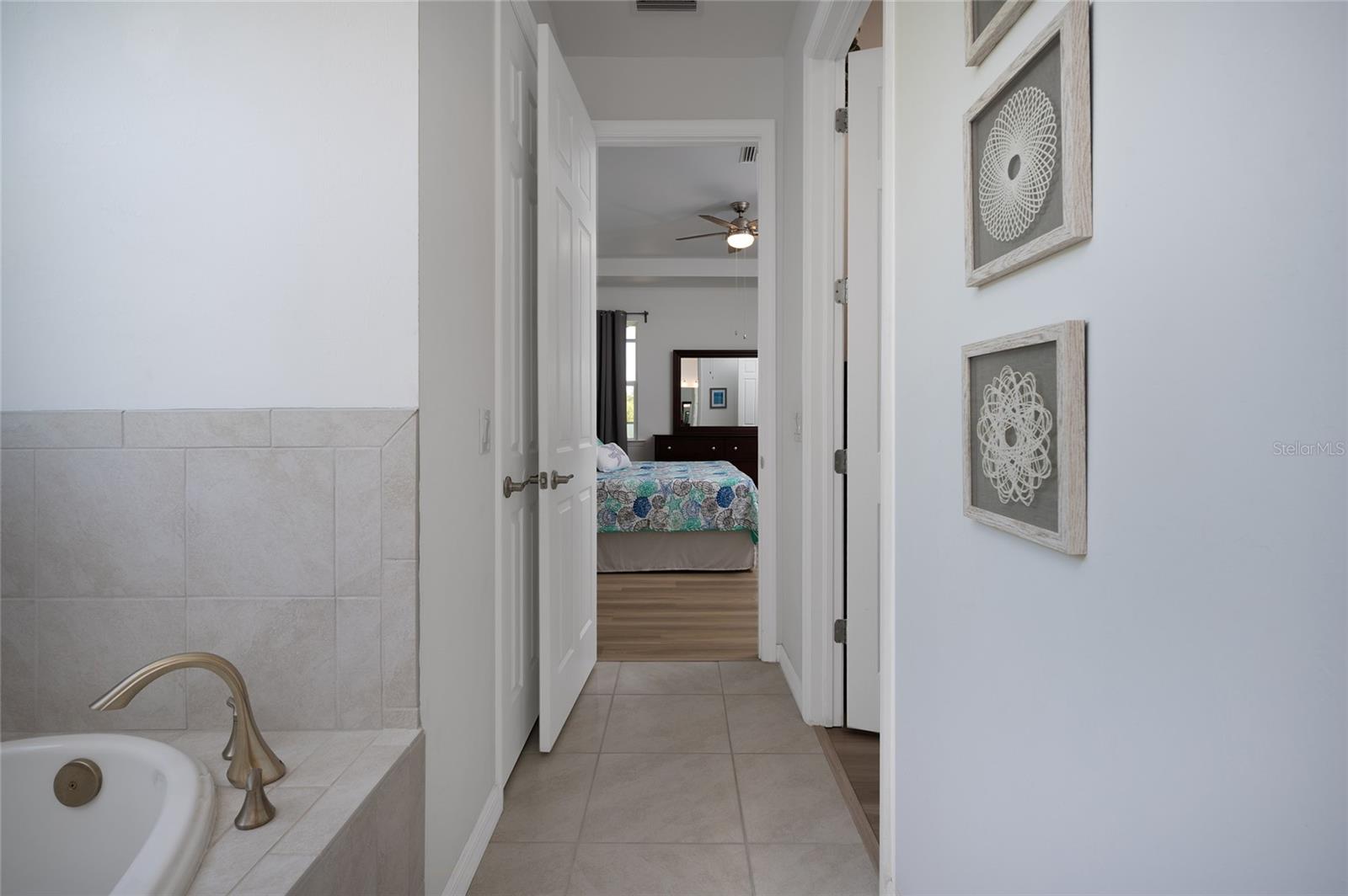 Image 32 of 74 For 14879 Wichita Road