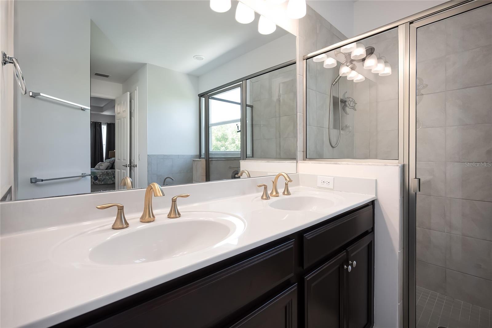 Image 34 of 74 For 14879 Wichita Road